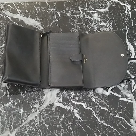Kate Spade Bag - Picture 4 of 6